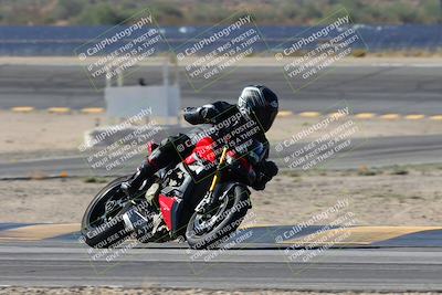 media/Oct-21-2024-Moto Forza (Mon) [[0d67646773]]/B Group/Session 2 (Turn 14)/